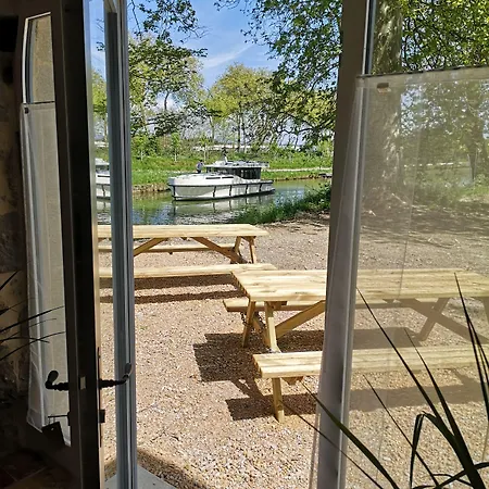 Le Moulin Du Vivier 3*