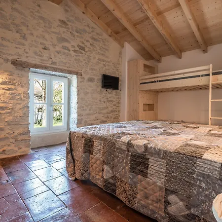 Le Moulin Du Vivier Maison d'hôtes Saint-Martin-Lalande