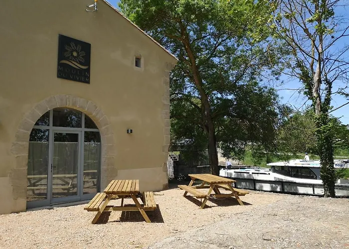 ゲストハウス Le Moulin Du Vivier